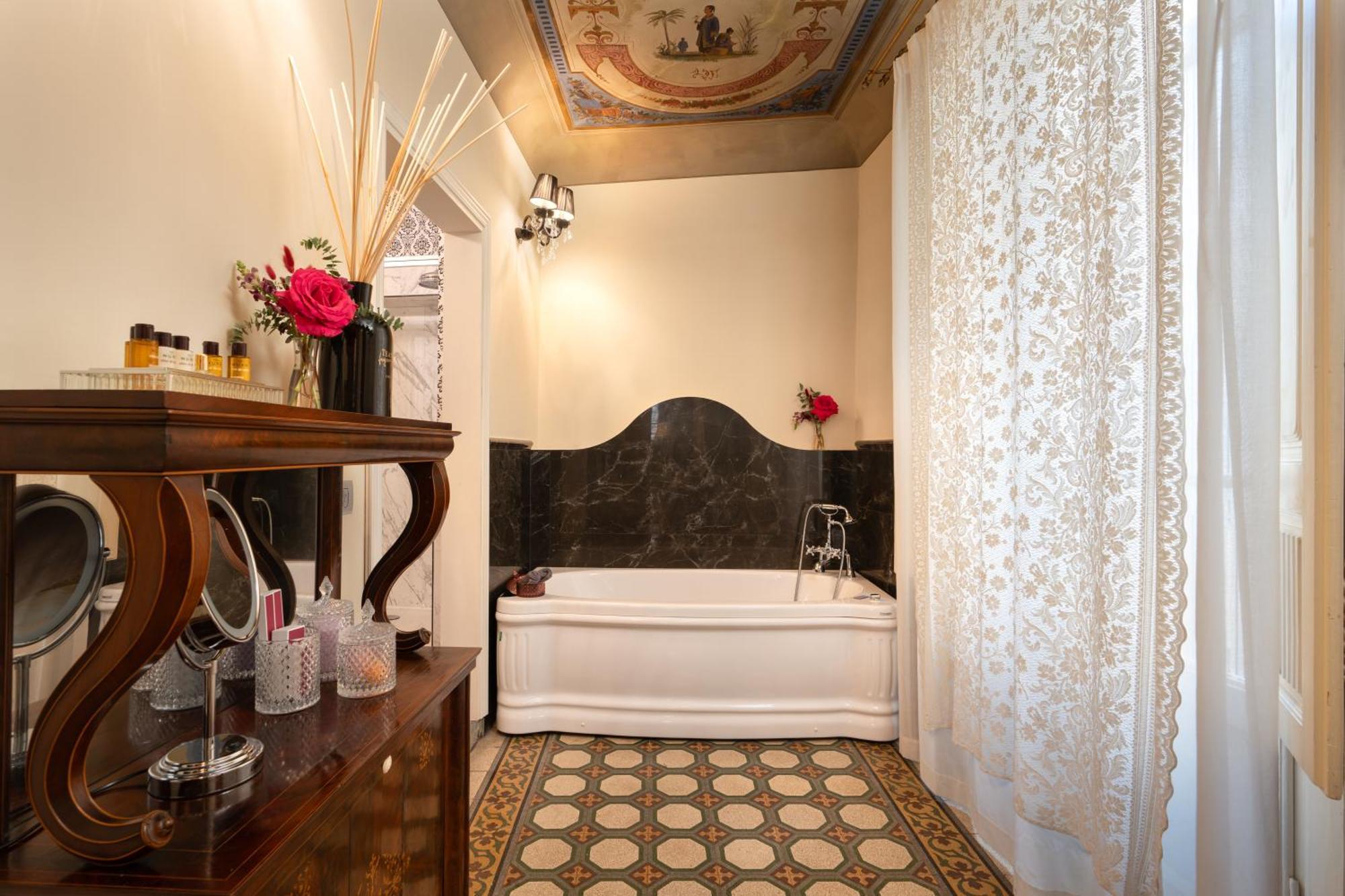 Piazza Pitti Palace - Residenza D'Epoca Florence Extérieur photo